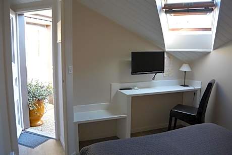Confort Double Room with Bath