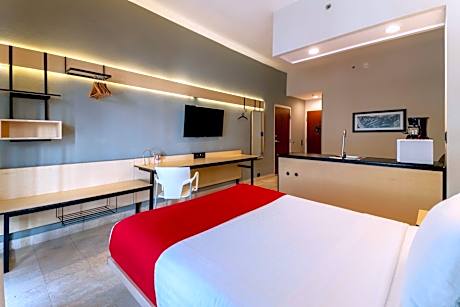 Queen Suite with Sofa Bed