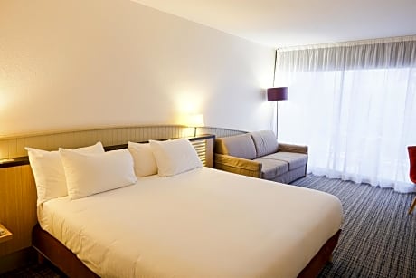 Double Room with Lateral Sea View