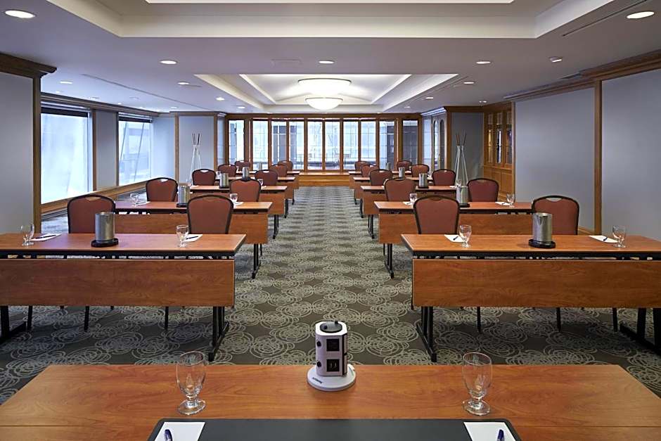 Delta Hotels Montreal