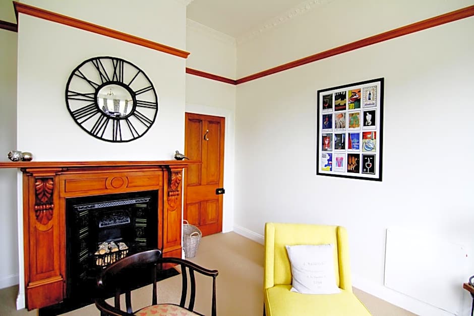 Hosking House