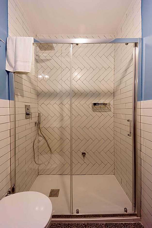 The Bellini House by House In Naples