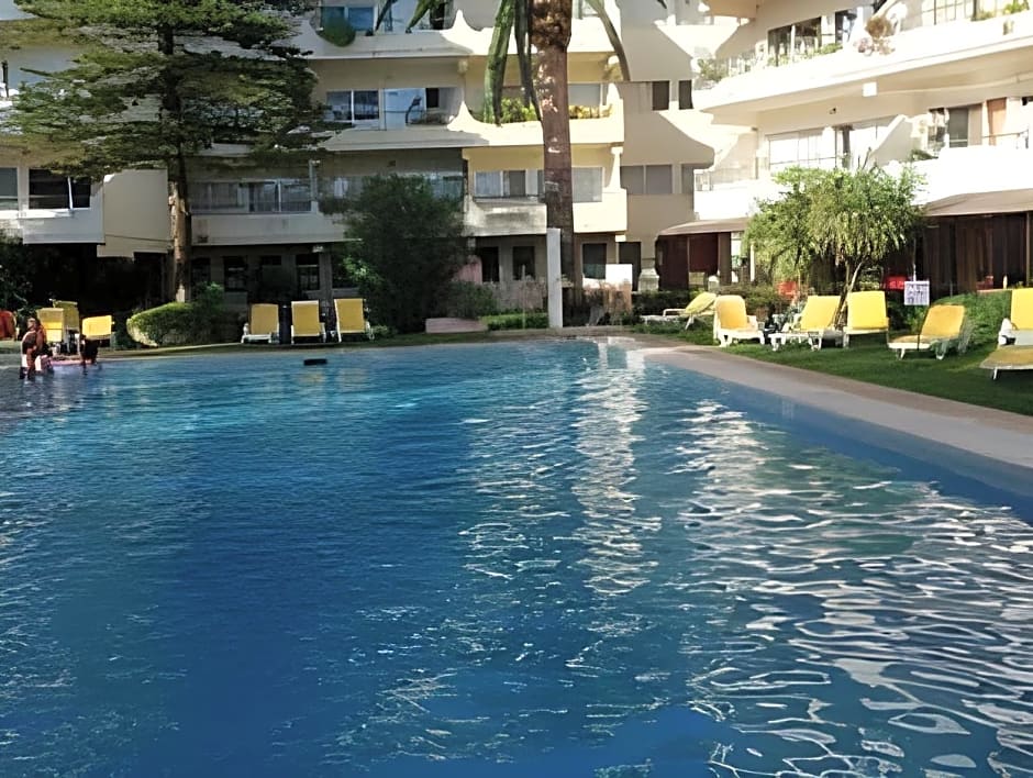 Parque Mourabel, Oasis Village & Pe do Lago