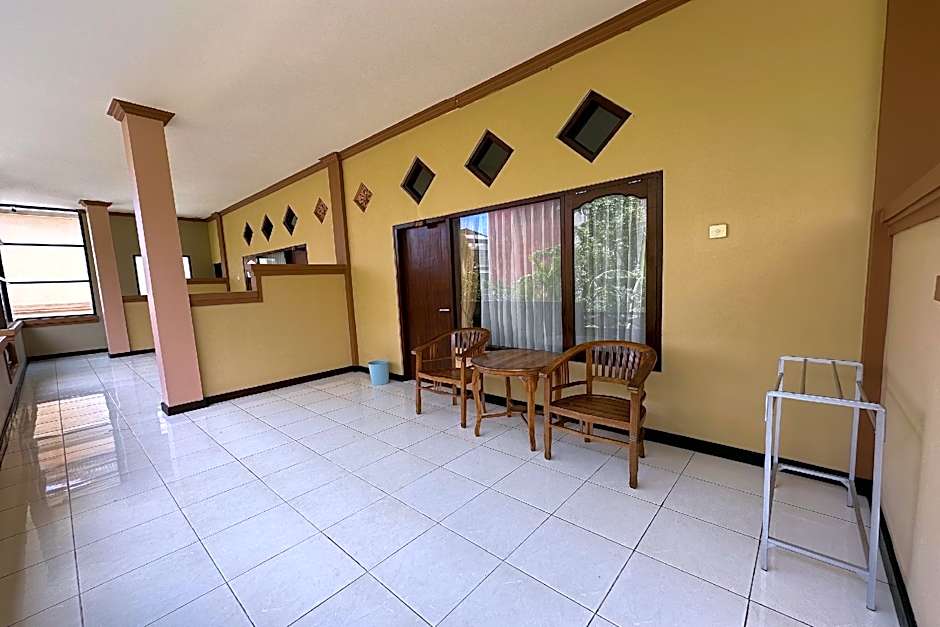 Taxa Raya Guest House
