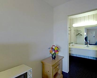 Americas Best Value Inn & Suites/Murfreesboro