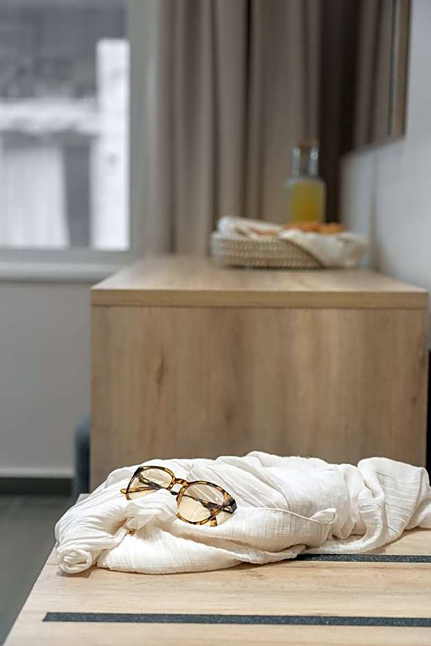 PIRAEUS DREAM CITY HOTEL