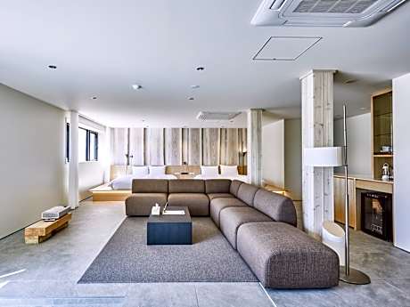 Suite with Open-Air Bath