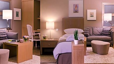 Executive Suite with Pool View