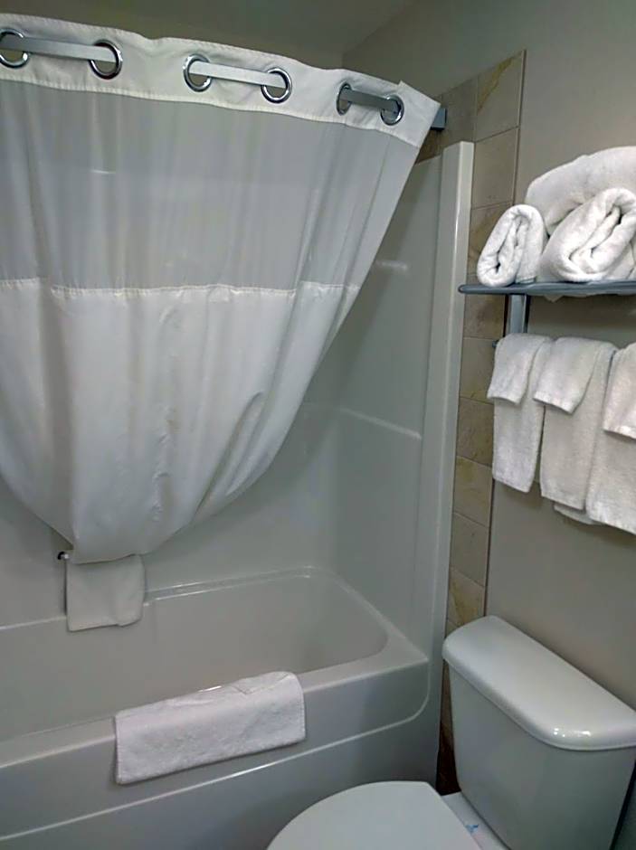 Ramada by Wyndham Olds