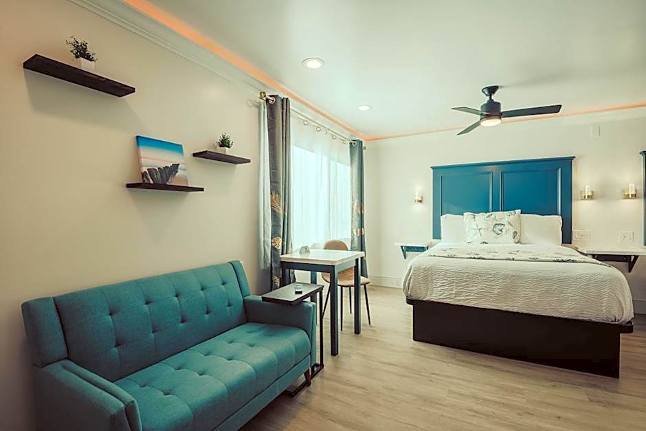 Blufftop Inn & Suites - Wharf/Restaurant District