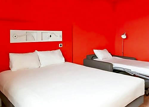 ibis budget Beauvais Aeroport