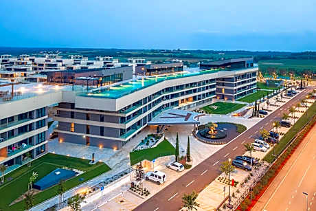 Petram Resort & Residences