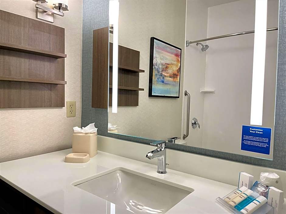 Hilton Garden Inn Oconomowoc