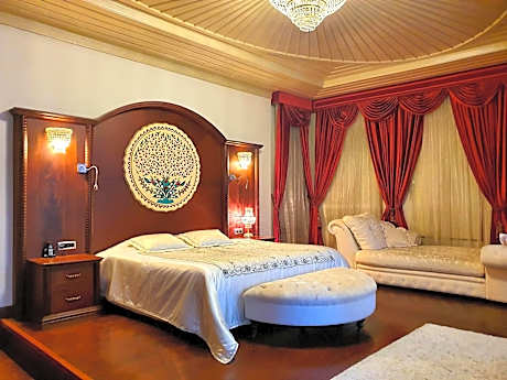 Ottoman Suite