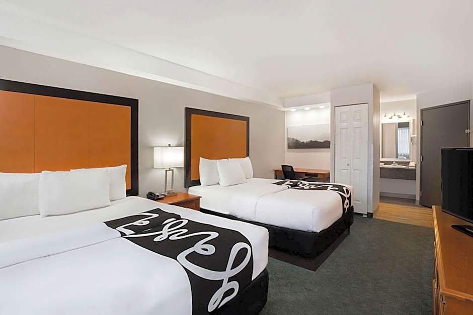 La Quinta Inn & Suites by Wyndham Everett