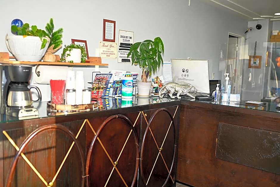 Budget INN At The Heavenly Gondola