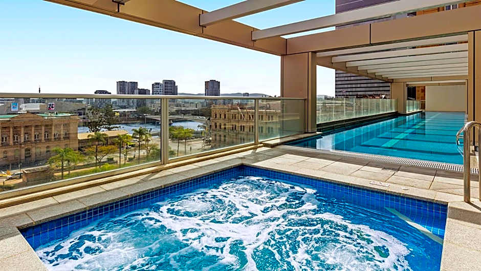 Oaks Brisbane Casino Tower Suites