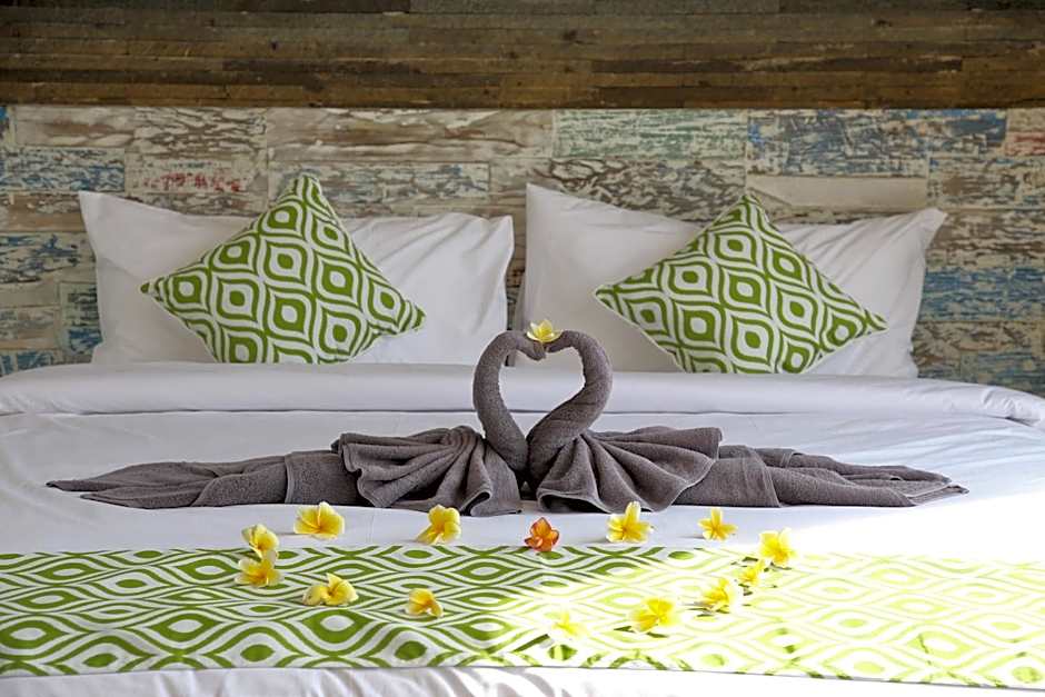 Green Studio Apartment Sanur