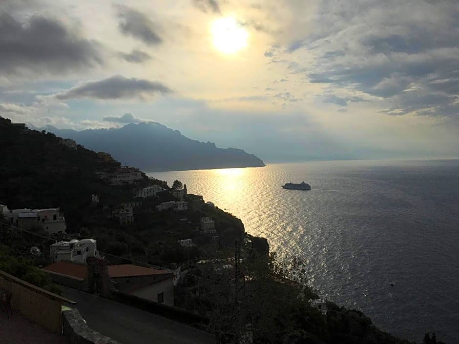 L'Antico Borgo Dei Limoni