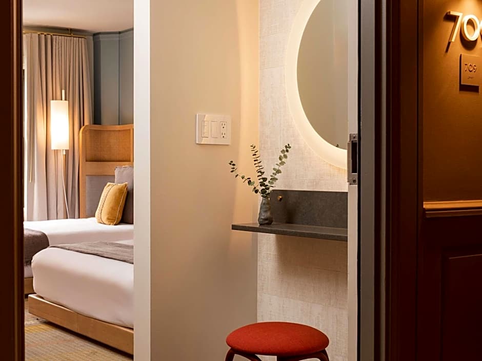 Hotel Andra Seattle MGallery Hotel Collection