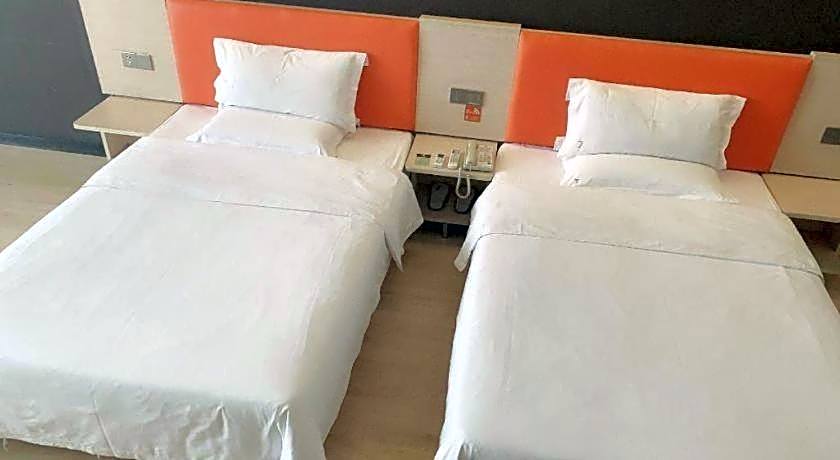 7 Days Premium Jingjiang Fuhai New World Automobile Terminal Branch