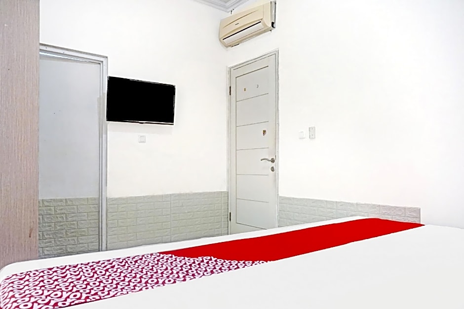 OYO 90494 Stariez Residence Karawaci