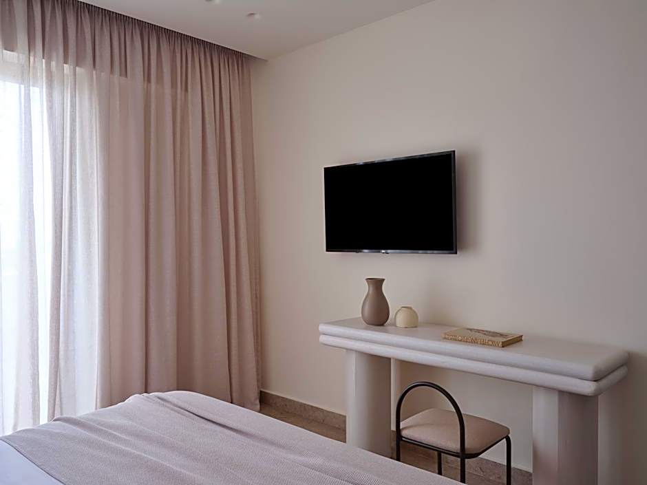 Atlantica Thalassa Hotel