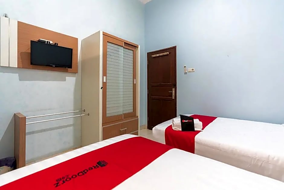 RedDoorz @ Pengayoman Panakkukang 3