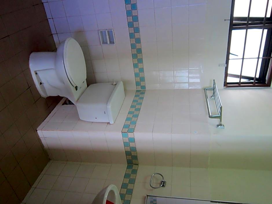 Paradise Lagoon Apartment