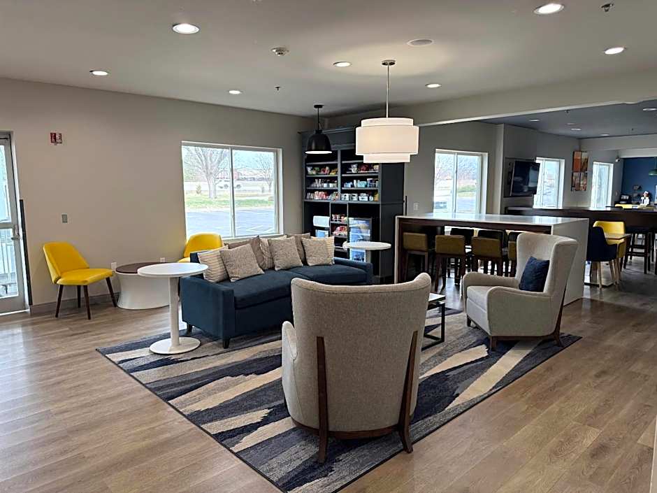 Comfort Inn & Suites Olathe - Kansas City