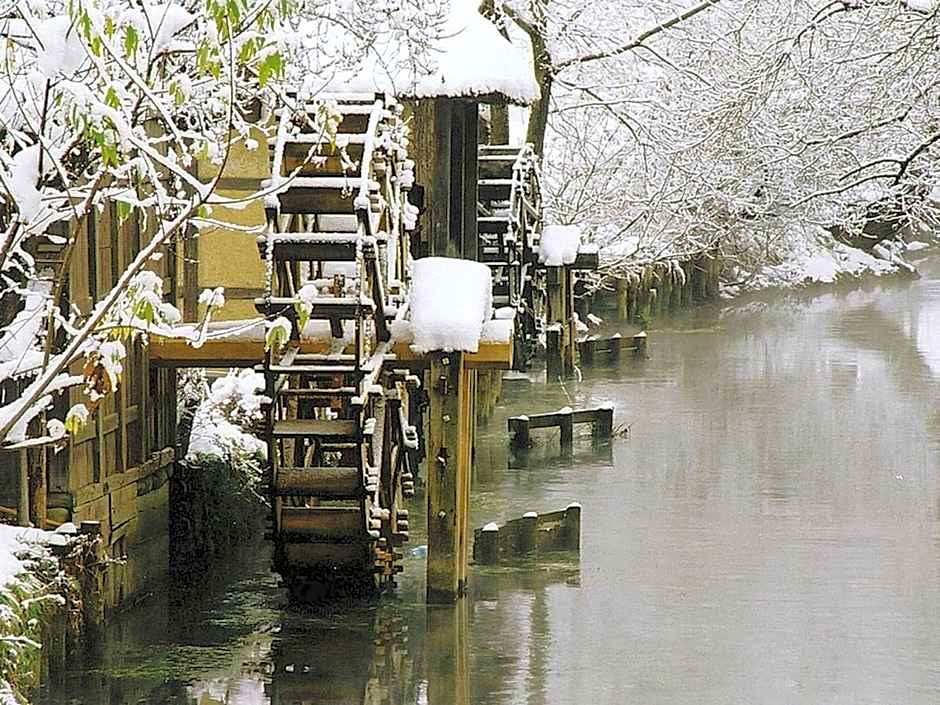 信州安曇野穂高温泉郷　旅館　山のたこ平