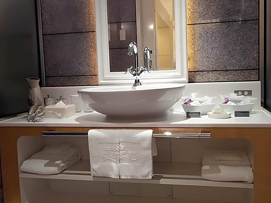 Hotel Elsereine Osaka