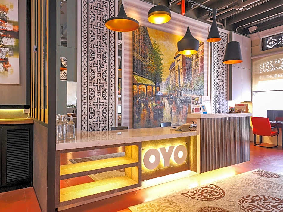 iStay Hotel