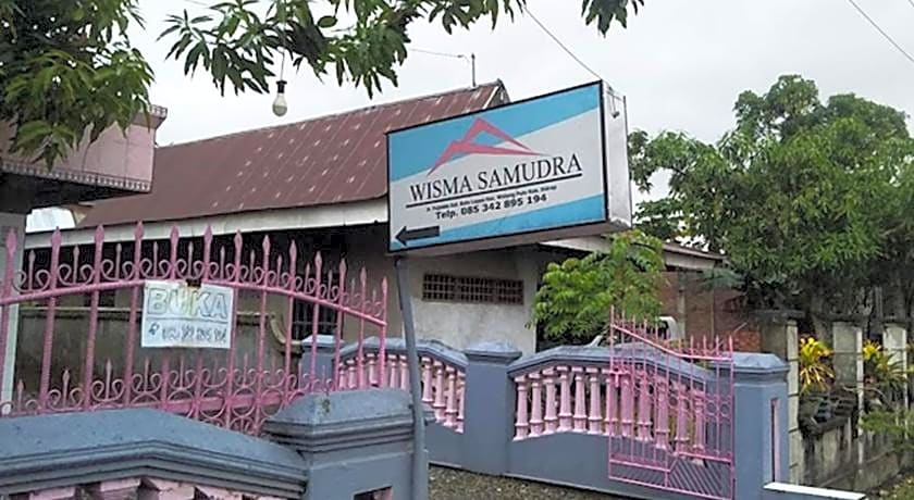 OYO 92002 Wisma Samudra