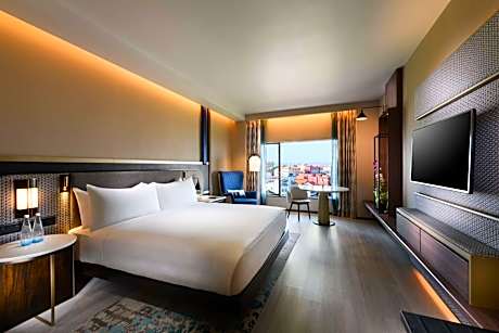 Executive King Room