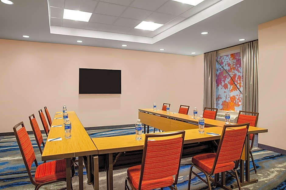 Fairfield Inn & Suites by Marriott Harrisburg West/Mechanicsburg