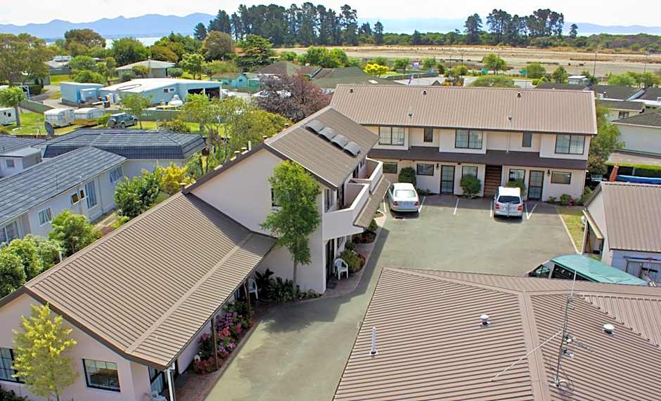 Arrow Motel Apartments