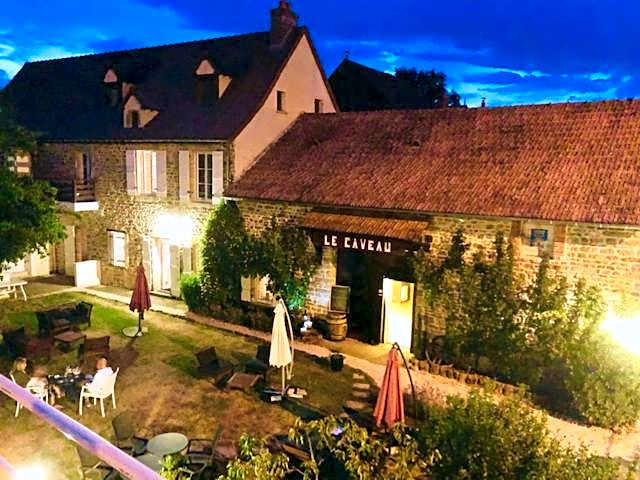 Domaine de Vandenesse Et Spa