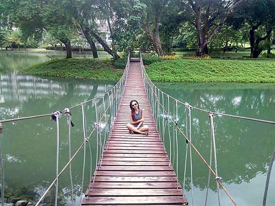 PICO DE LORO COVE CONDOMINIUM 2BR 03 