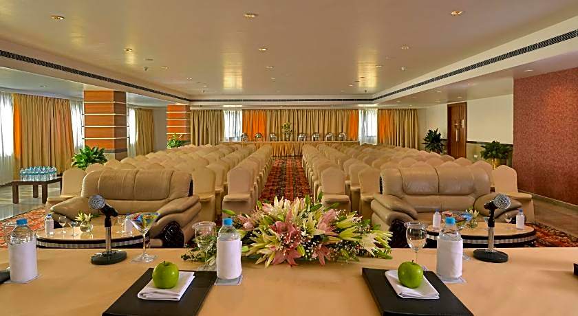 Fortune Park Jp Celestial Hotel