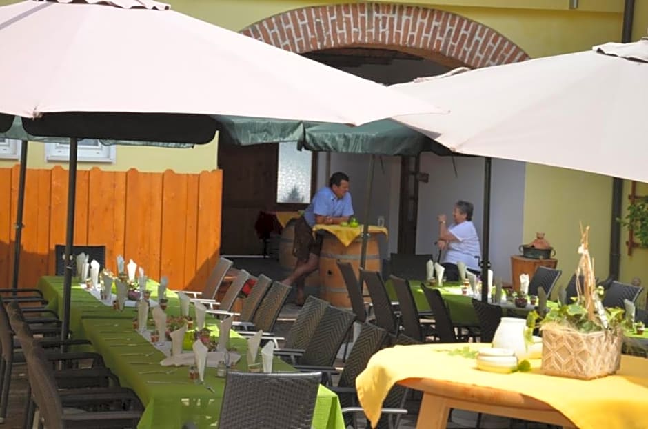 Lindenhof- Fam. Forstmayr