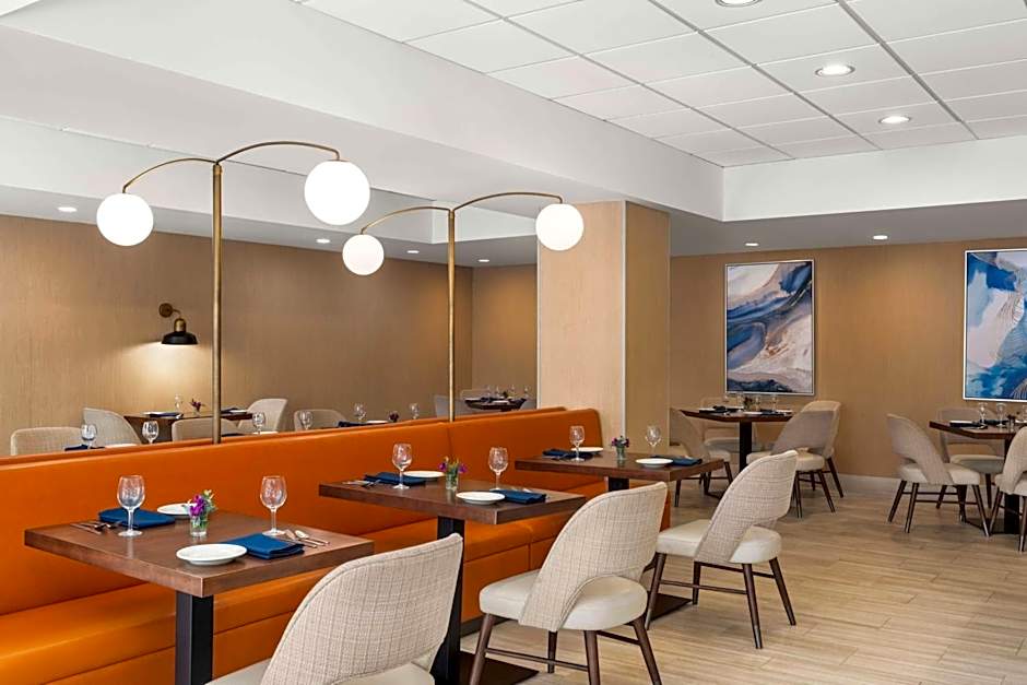 Embassy Suites By Hilton Hotel Kansas City-Overland Park