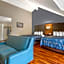 Econo Lodge Inn & Suites At The Conference Center