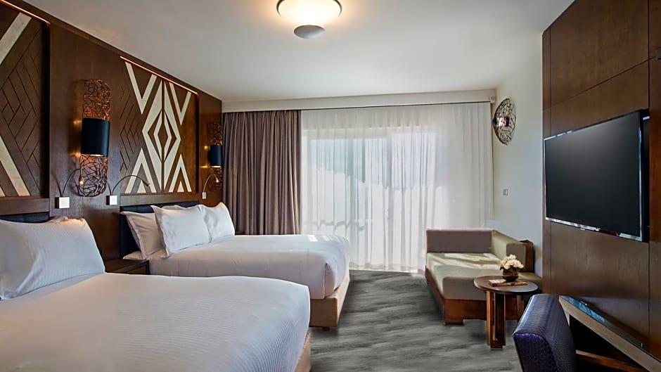 Crowne Plaza Fiji Nadi Bay Resort & Spa, an IHG Hotel
