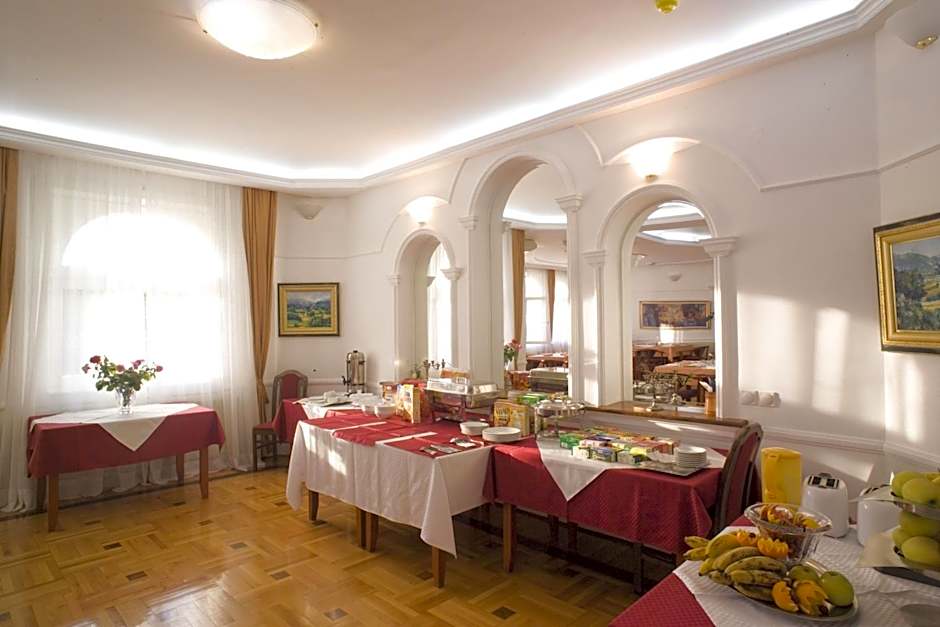 Garni Hotel Panorama Lux
