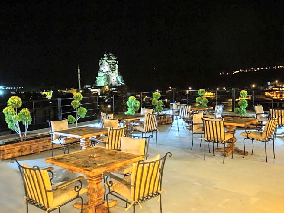 Acer Cave Hotel