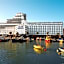 The Grand Burstin Hotel