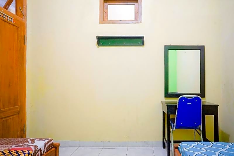 OYO 2440 Wallet Family Residence Syariah