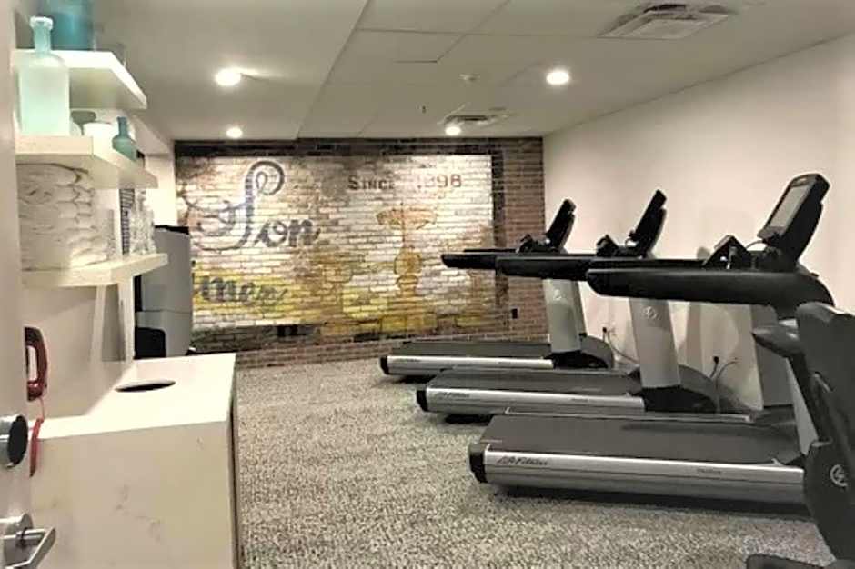 Hotel Indigo Savannah Historic District By IHG