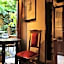 Novecento Boutique Hotel